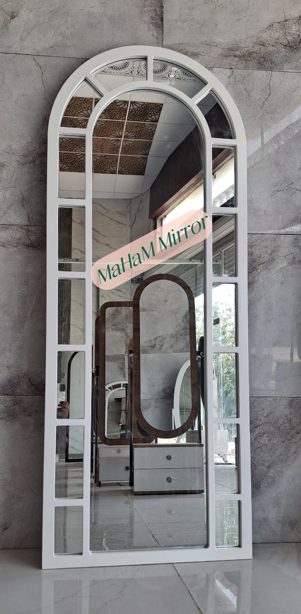 آینه گنبدی مشبک